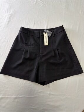 Commense Black Tailored Pleat Front Women's Shorts